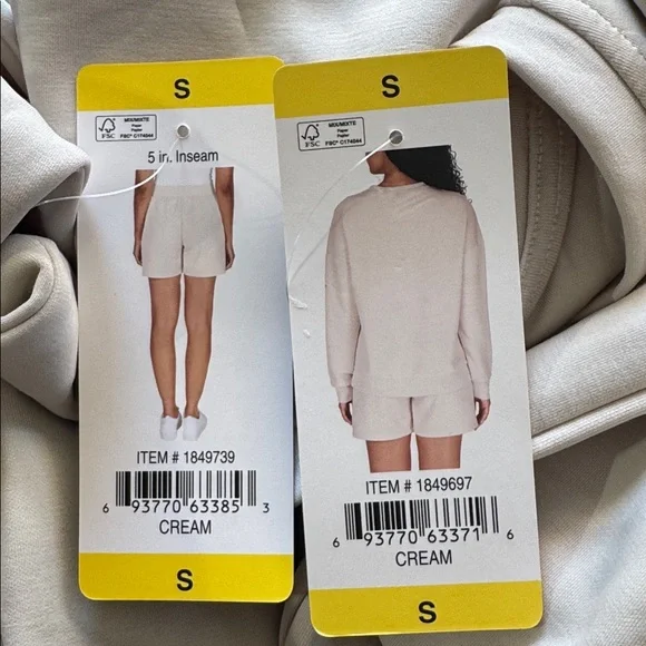 LazyPants Women's set Luxe Crewneck pull over  and shorts - Picture 5 of 9